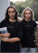 Koziorożec T-shirt — Głęboka czerń