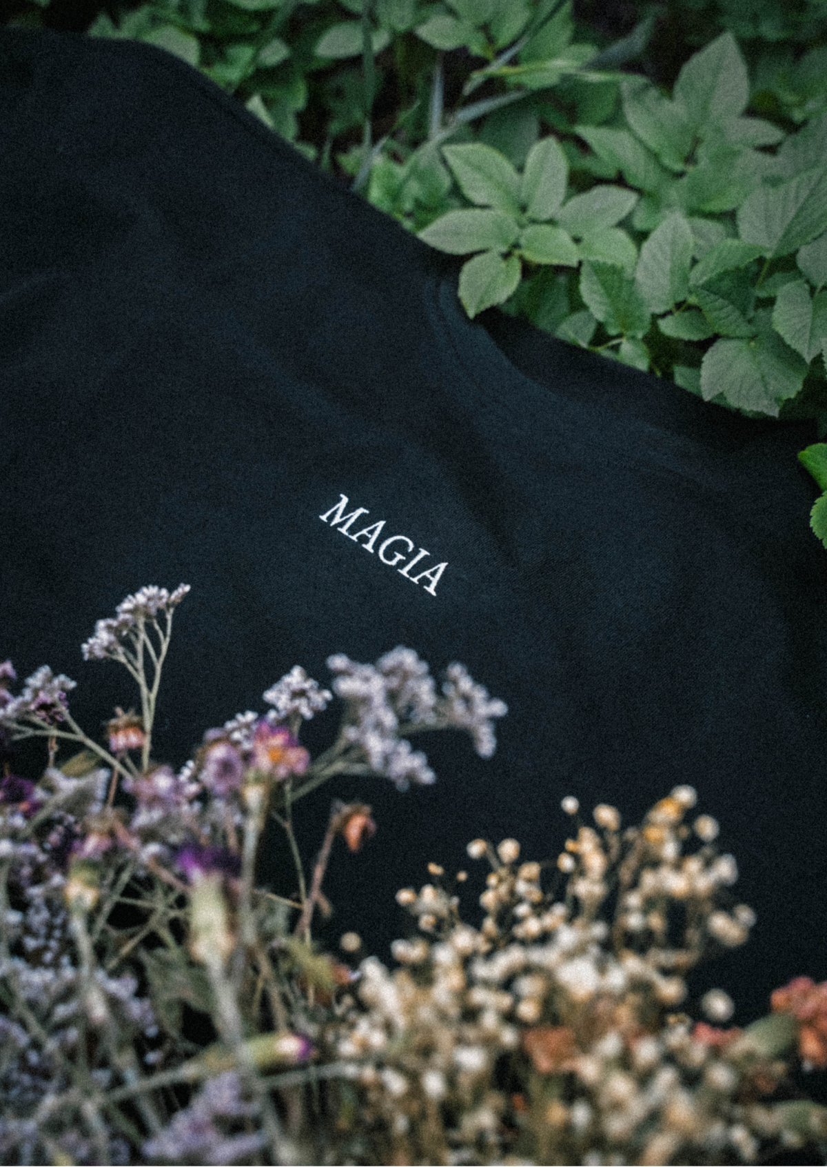 Magia T-shirt — Głęboka czerń