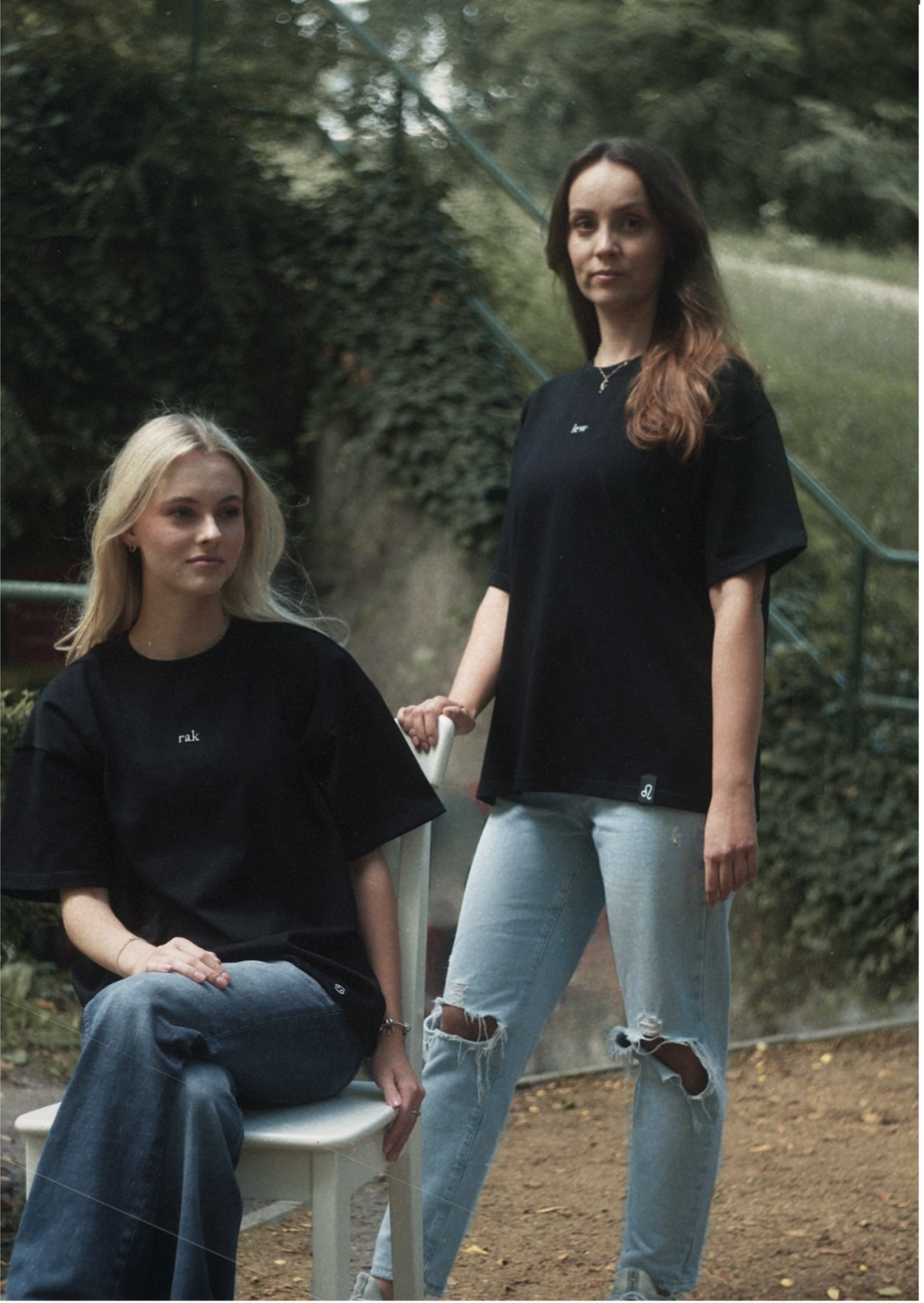 Lew T-shirt — Głęboka czerń