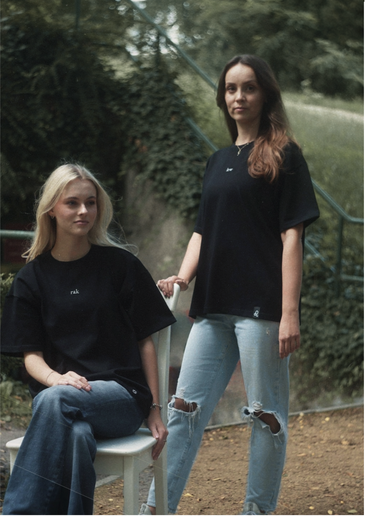 Lew T-shirt — Głęboka czerń