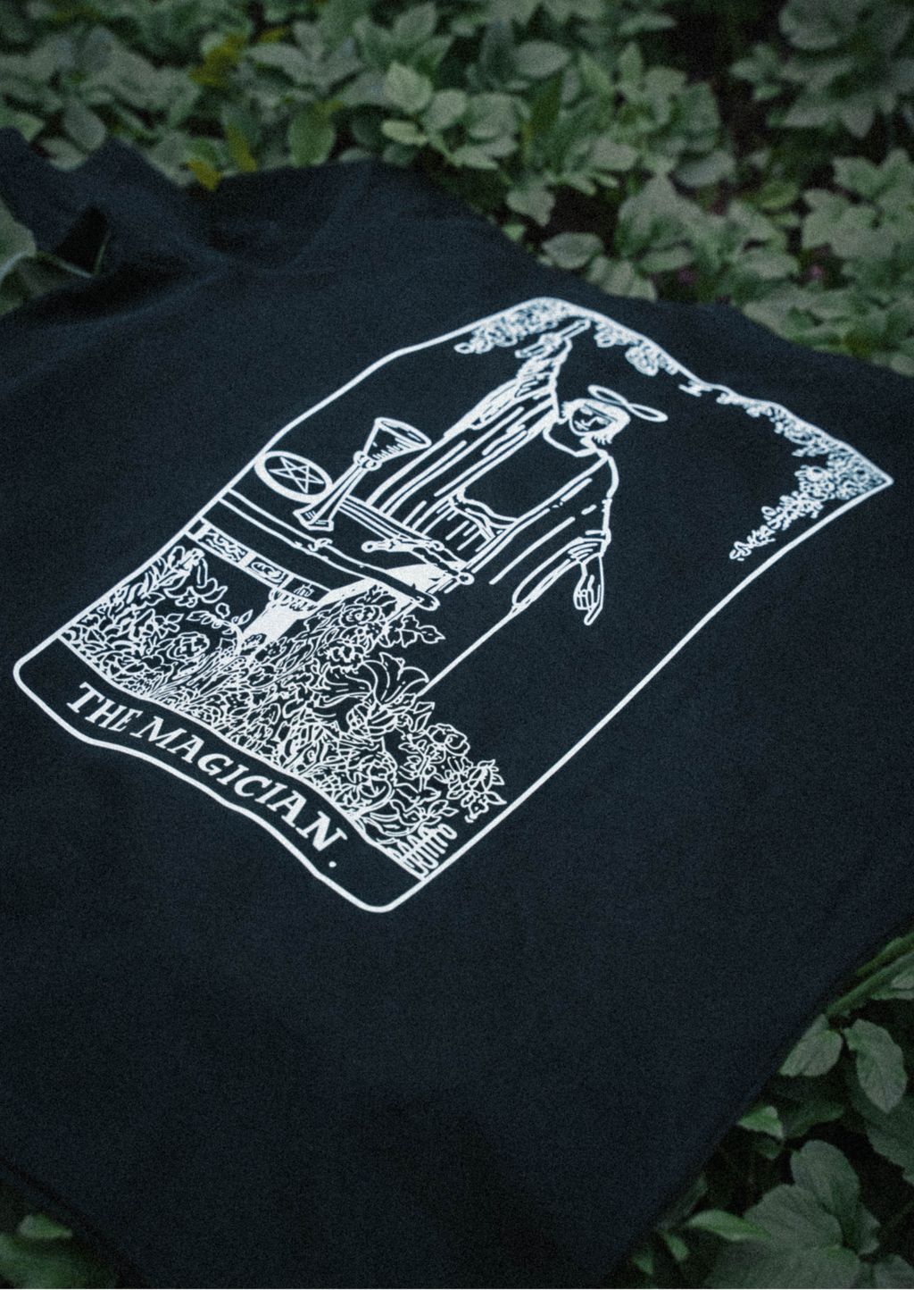 Magia T-shirt — Głęboka czerń