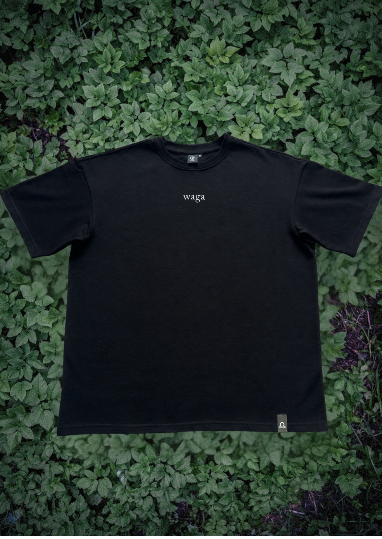 Waga T-shirt — Głęboka czerń