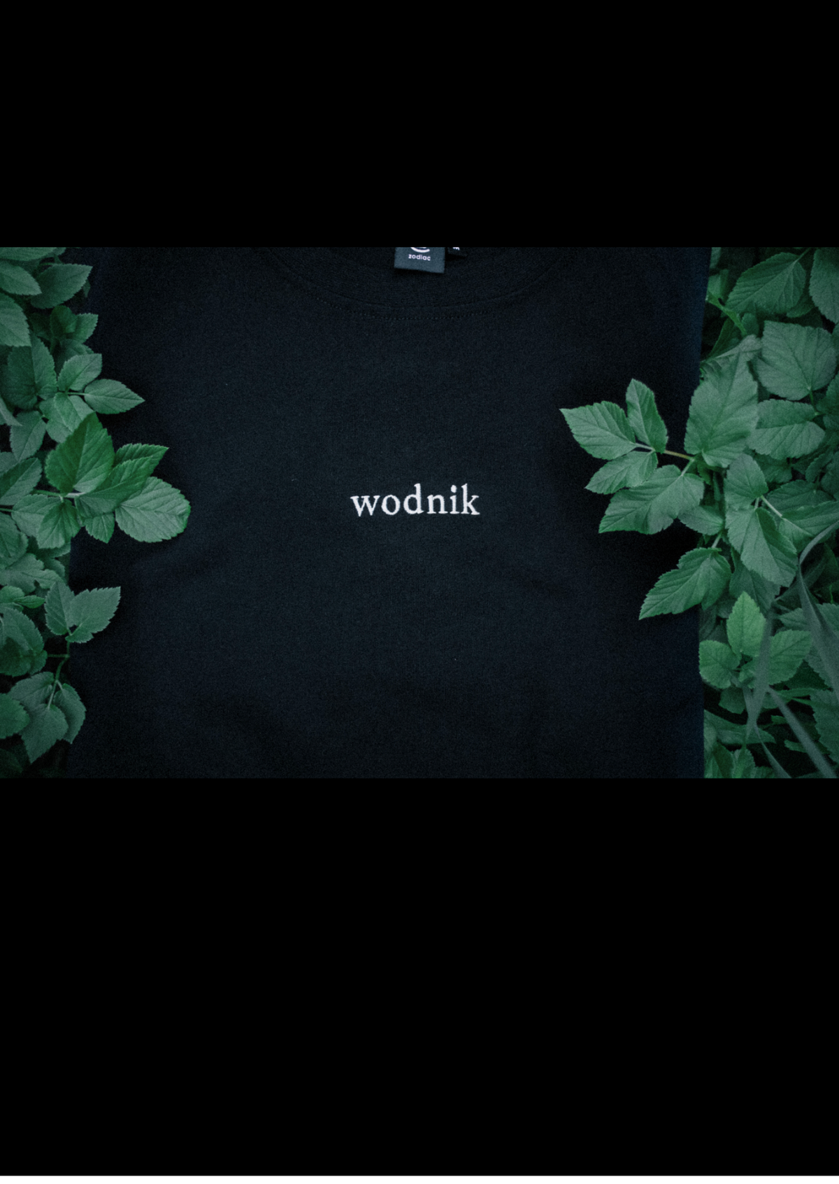Wodnik T-shirt unisex — Głęboka czerń